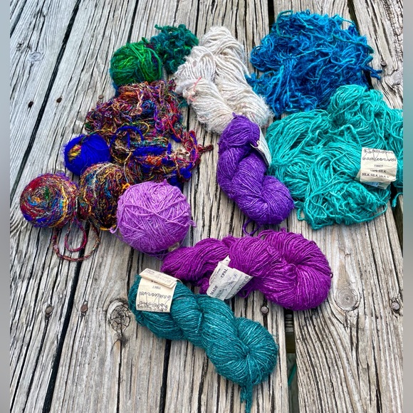 Huge Lot New Preowned 100% Silk Yarn Tibet Overseas Order Authentic Silk Knit - Picture 2 of 13